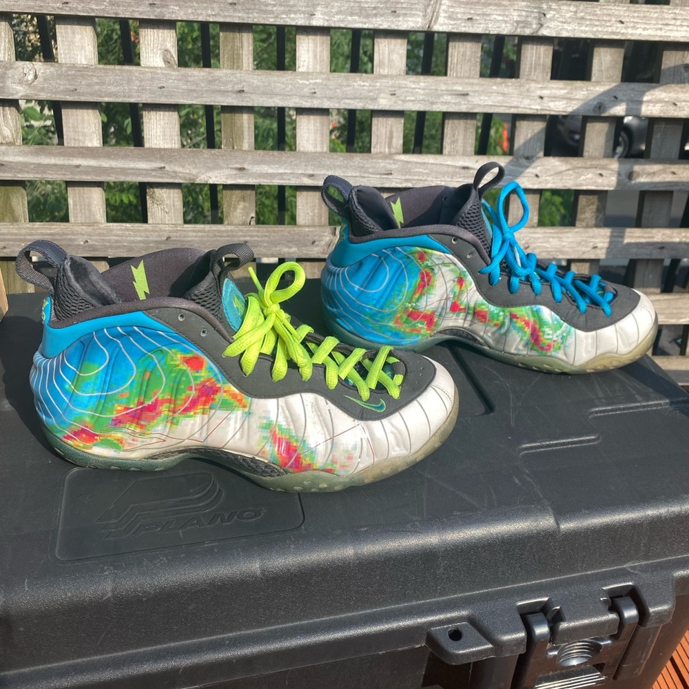Nike Foamposite "Weatherman" basketball sneaker, 9.5